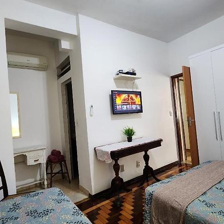 Copacabana, confortável apto de 2 quartos, quadra da praia Río de Janeiro Exterior foto